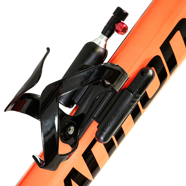 Ryder Slyder porta CO2 16g y herramienta Slug Plug